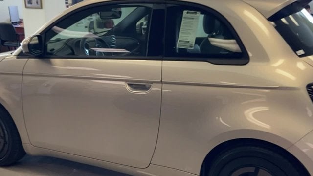 2025 FIAT FIAT 500e GIORGIO ARMANI Collector's Edition