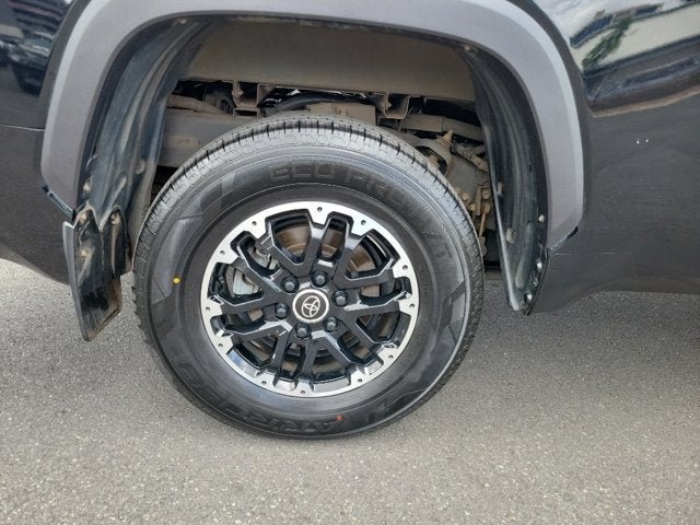 2022 Toyota Tundra 2WD SR5