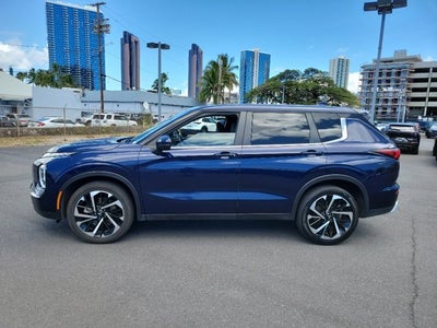 2024 Mitsubishi Outlander SE