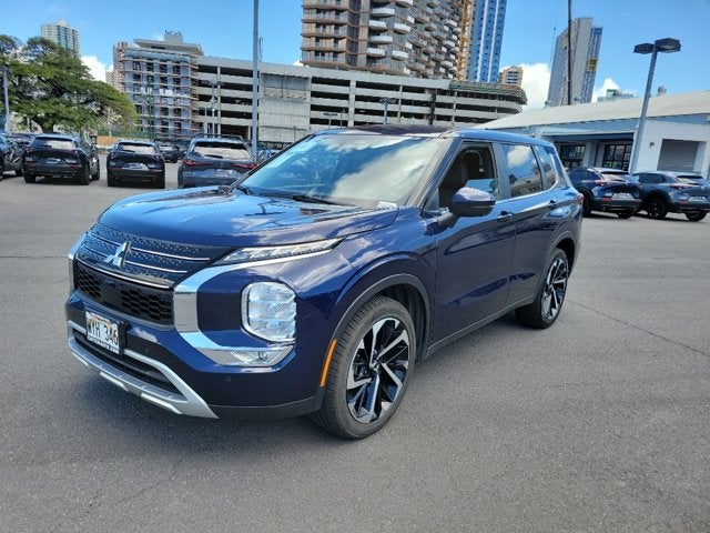 2024 Mitsubishi Outlander SE