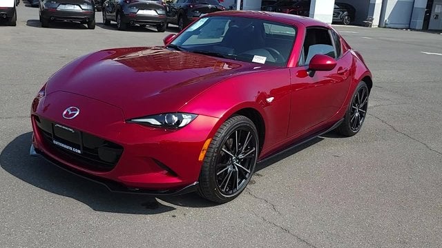 2025 Mazda Mazda MX-5 Miata RF Grand Touring