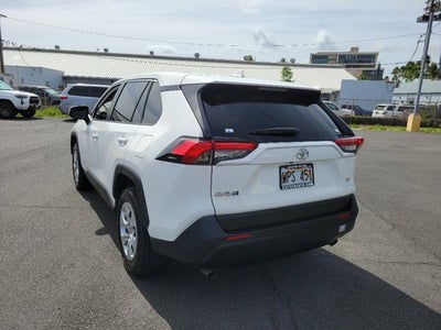 2022 Toyota RAV4 LE