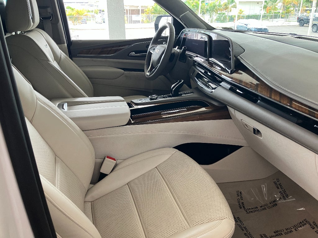 2024 Cadillac Escalade 4WD Sport Platinum