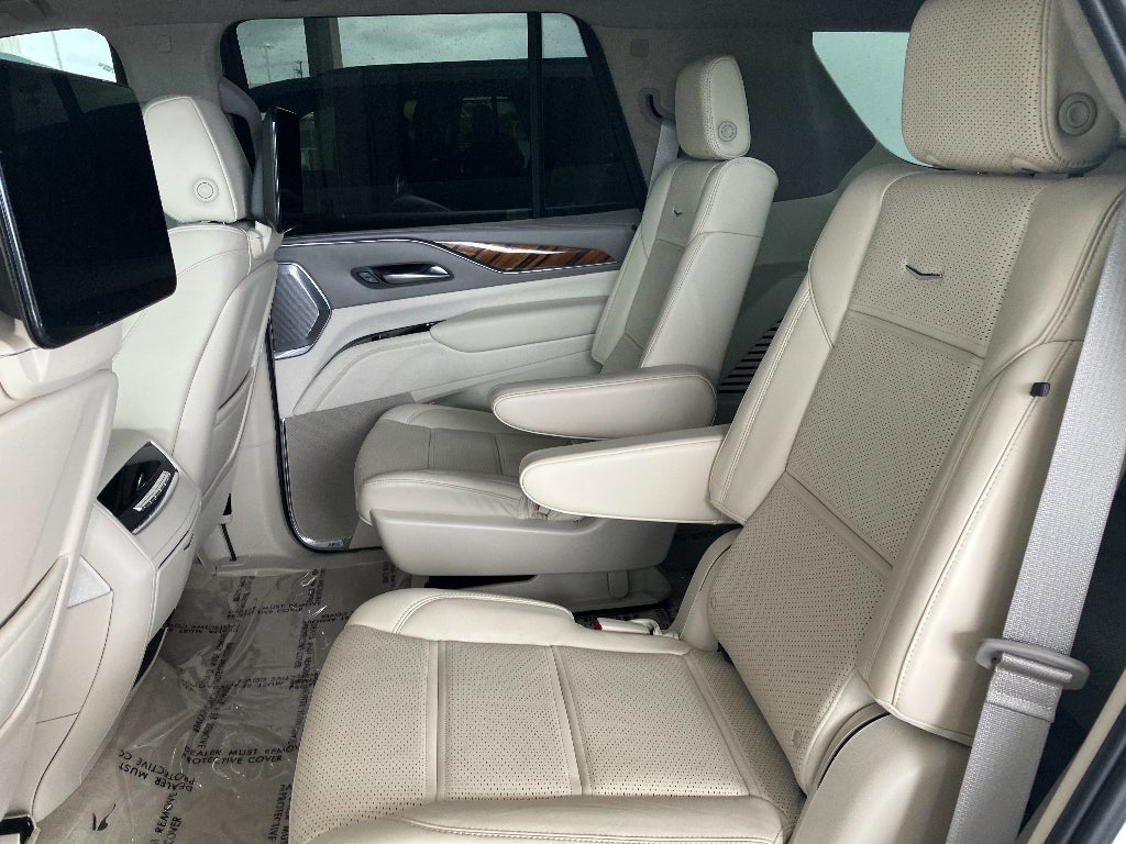 2024 Cadillac Escalade 4WD Sport Platinum
