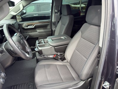 2022 Chevrolet Silverado RST