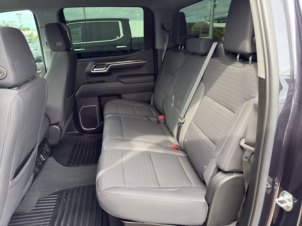 2022 Chevrolet Silverado RST