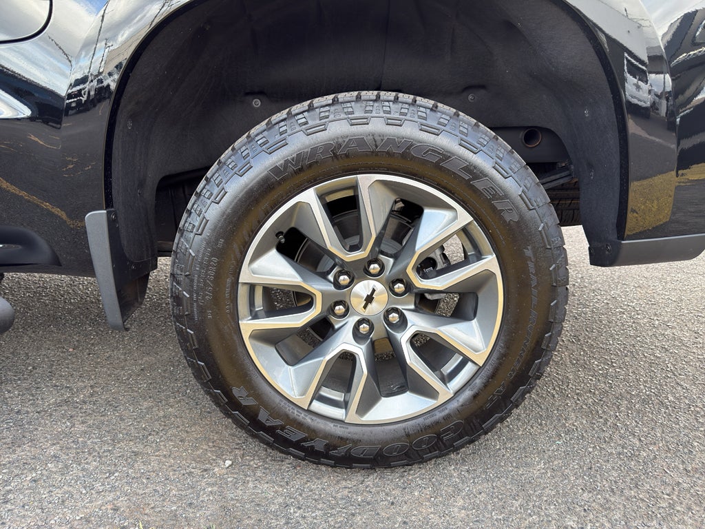 2026 Chevrolet Silverado RST