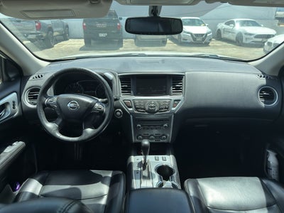 2020 Nissan Pathfinder SL