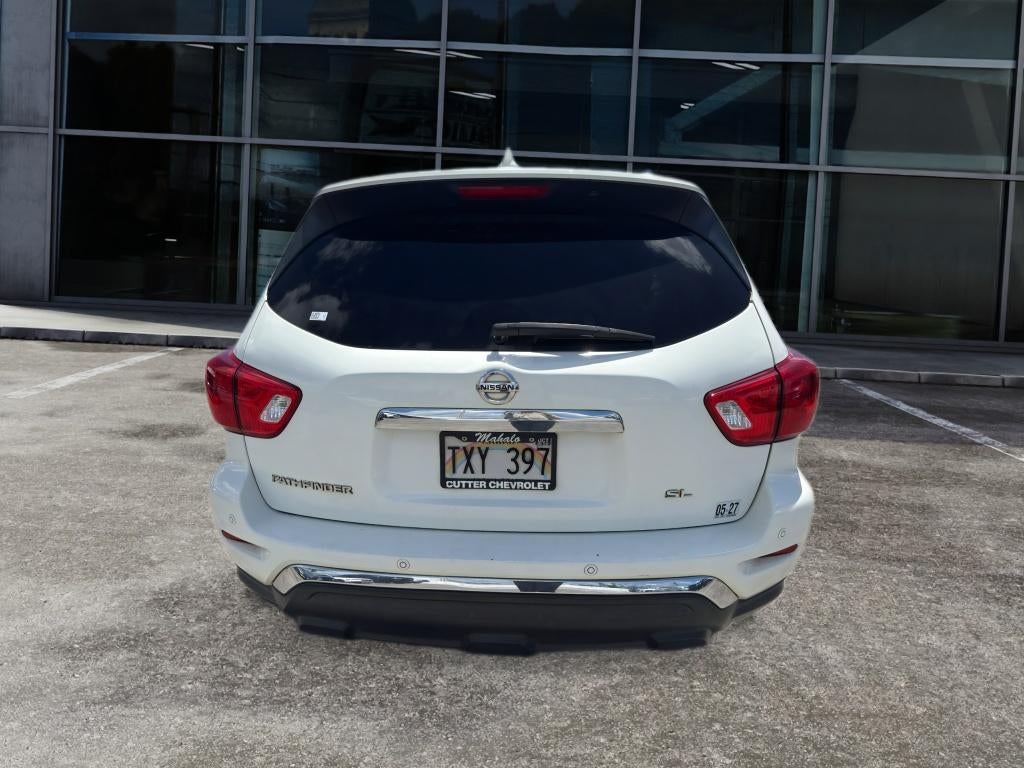 2020 Nissan Pathfinder SL