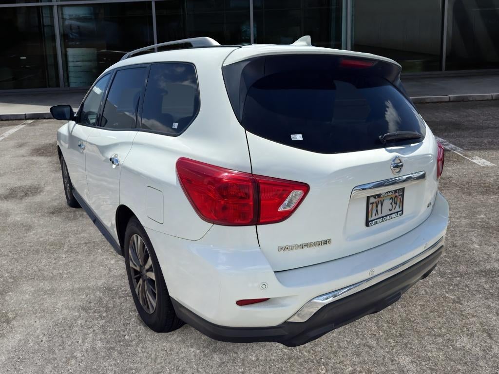 2020 Nissan Pathfinder SL