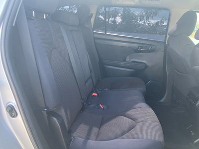 2023 Toyota Highlander LE