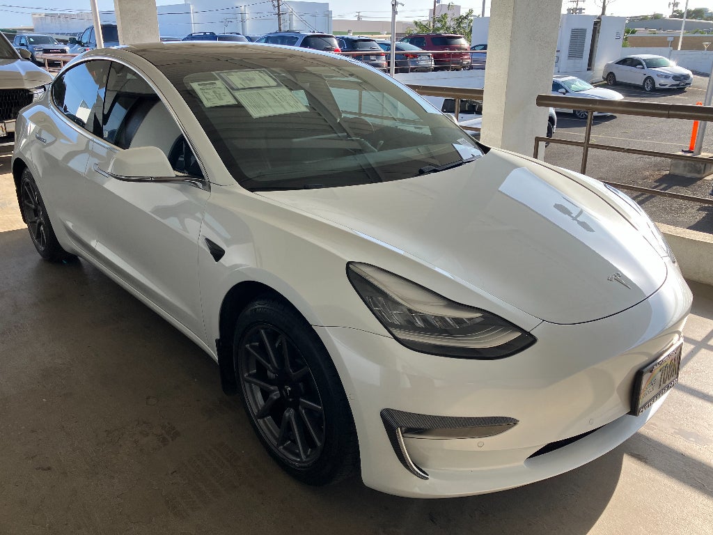 2020 Tesla Model 3 Standard Range