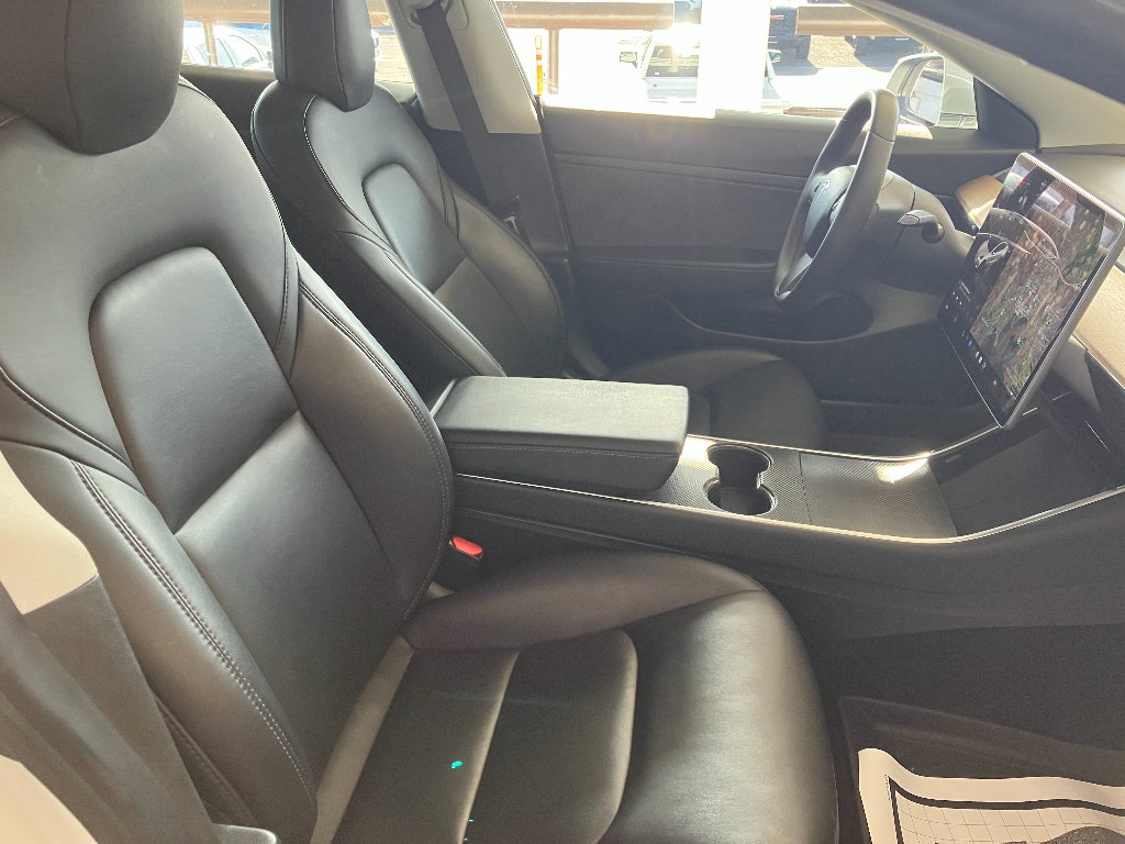 2020 Tesla Model 3 Standard Range