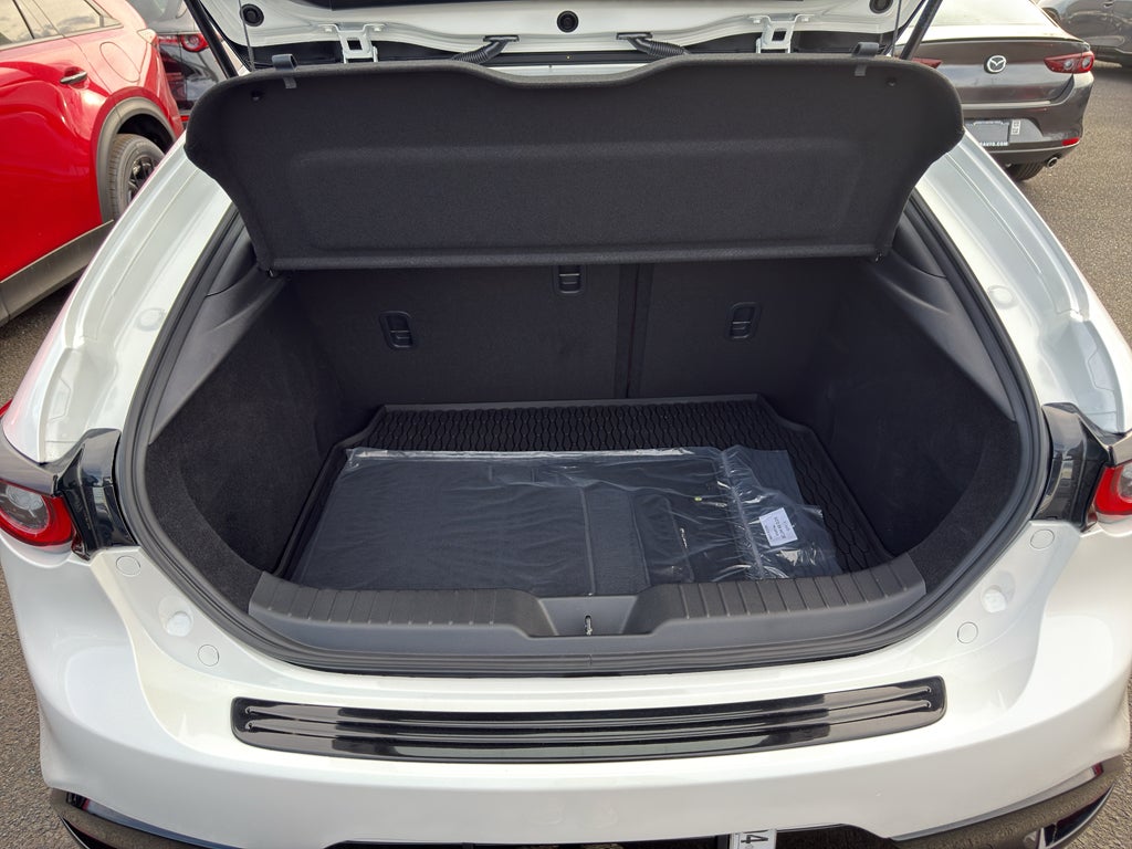 2026 Mazda Mazda3 Hatchback 2.5 S Carbon Edition