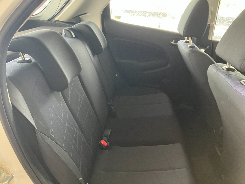 2011 Mazda Mazda2 Sport