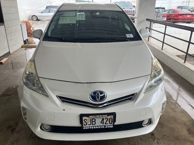 2012 Toyota Prius v Five