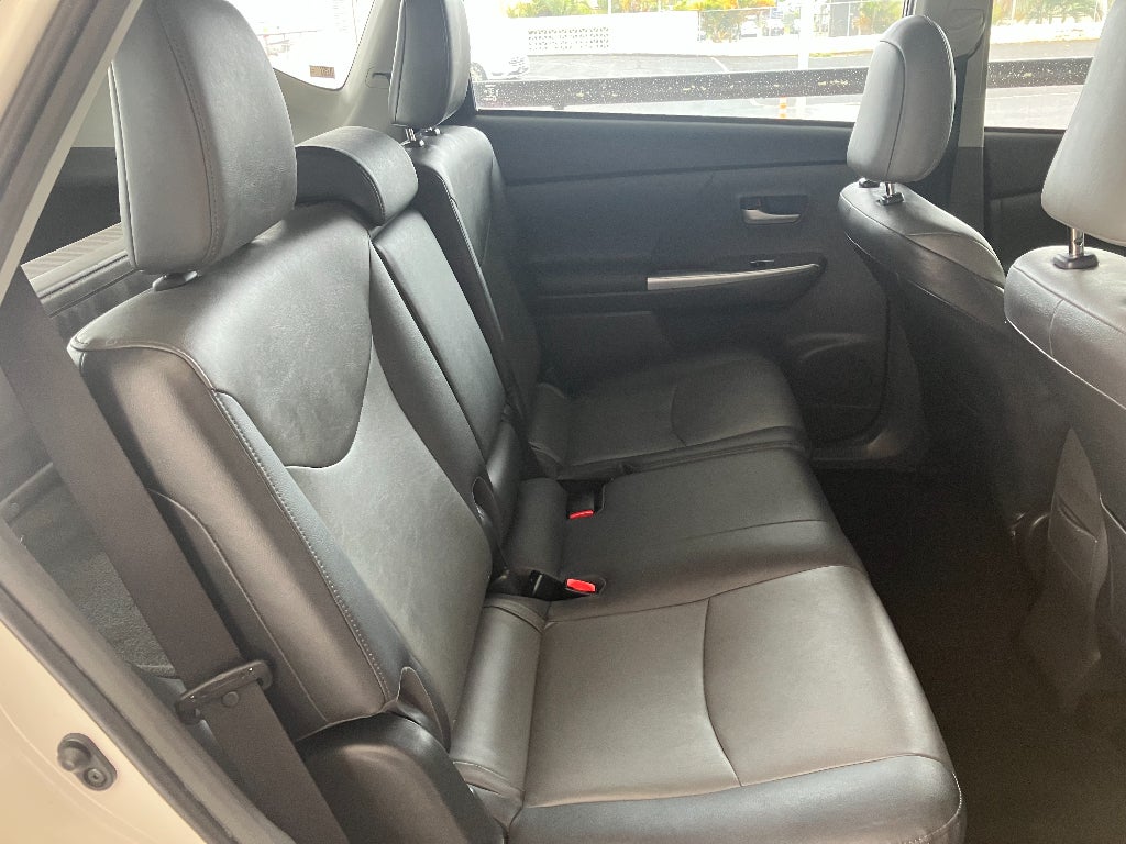 2012 Toyota Prius v Five