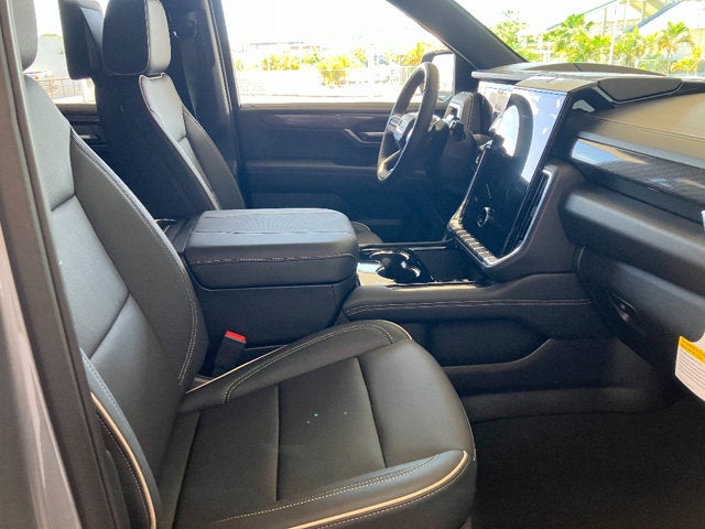 2026 GMC Yukon 2WD 4dr Elevation