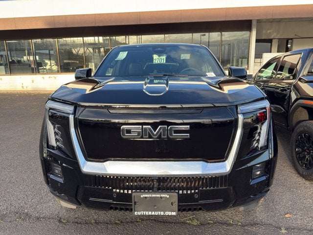 2025 GMC Sierra EV e4WD Crew Cab Max Range Denali
