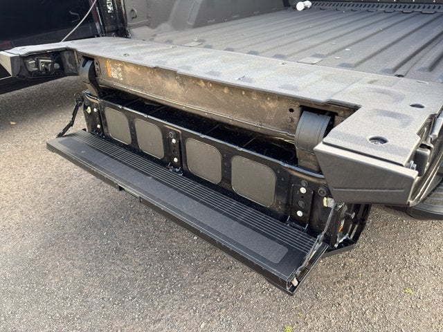 2025 GMC Sierra EV e4WD Crew Cab Max Range Denali