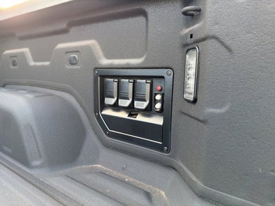 2025 GMC Sierra EV e4WD Crew Cab Max Range Denali