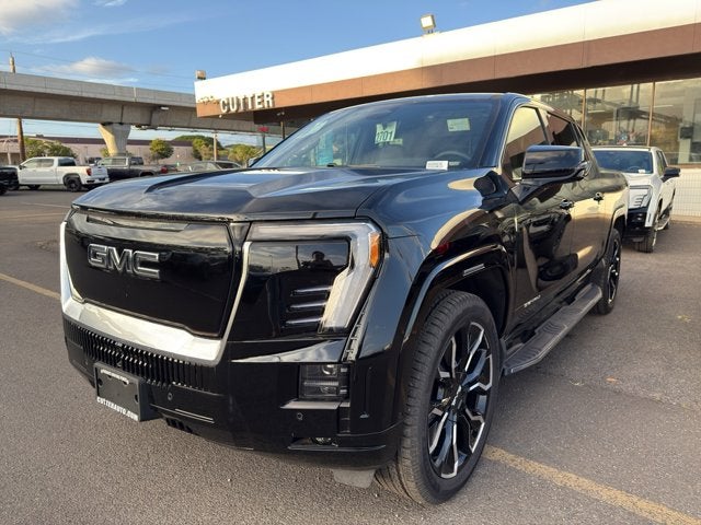 2025 GMC Sierra EV e4WD Crew Cab Max Range Denali