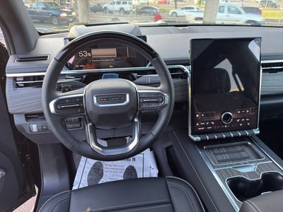 2025 GMC Sierra EV e4WD Crew Cab Max Range Denali