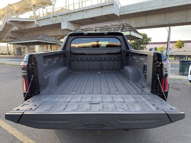 2025 GMC Sierra EV e4WD Crew Cab Max Range Denali