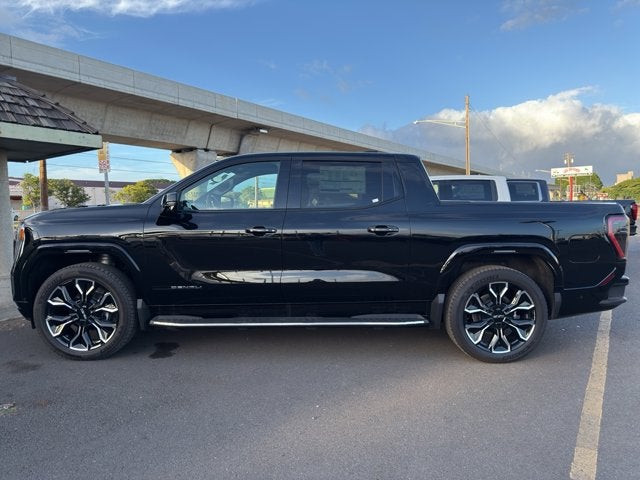 2025 GMC Sierra EV e4WD Crew Cab Max Range Denali