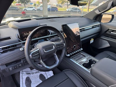 2025 GMC Sierra EV e4WD Crew Cab Max Range Denali