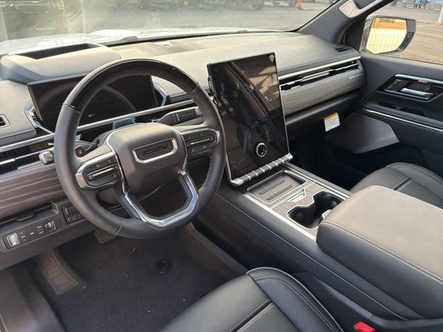 2025 GMC Sierra EV e4WD Crew Cab Max Range Denali