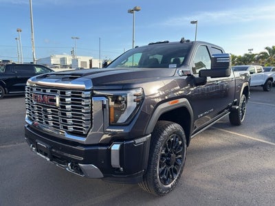 2026 GMC Sierra 2500HD 4WD Crew Cab 159" Denali