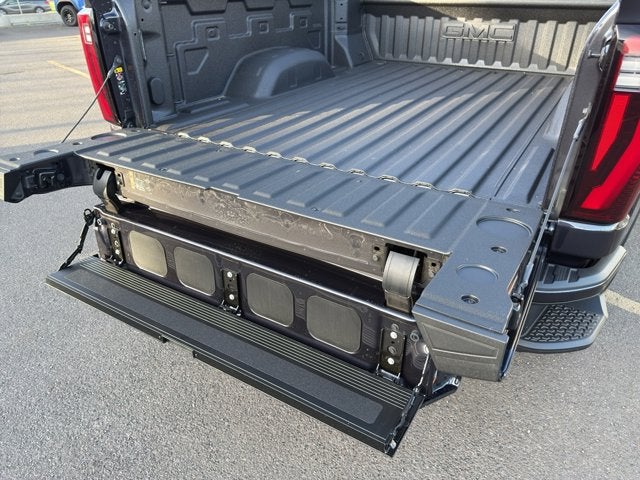 2026 GMC Sierra 2500HD 4WD Crew Cab 159" Denali