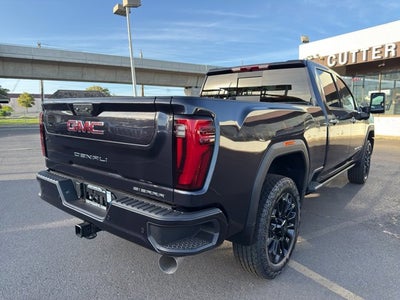 2026 GMC Sierra 2500HD 4WD Crew Cab 159" Denali