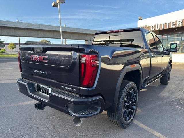 2026 GMC Sierra 2500HD 4WD Crew Cab 159" Denali