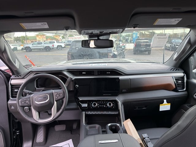 2026 GMC Sierra 2500HD 4WD Crew Cab 159" Denali