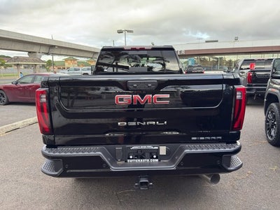 2026 GMC Sierra 2500HD 4WD Crew Cab 159" Denali