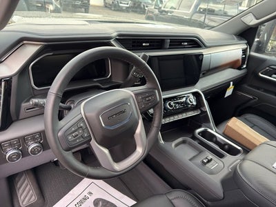 2026 GMC Sierra 2500HD 4WD Crew Cab 159" Denali