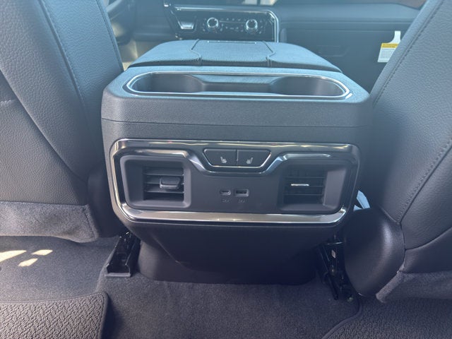 2026 GMC Sierra 2500HD 4WD Crew Cab 159" Denali