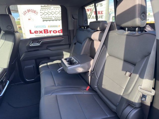 2026 GMC Sierra 2500HD 4WD Crew Cab 159" Denali