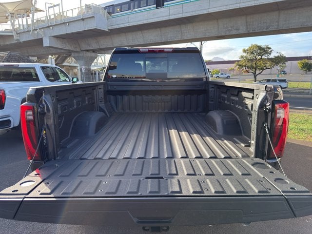 2026 GMC Sierra 2500HD 4WD Crew Cab 159" Denali