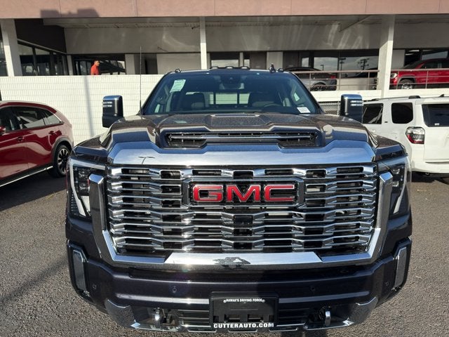 2026 GMC Sierra 2500HD 4WD Crew Cab 159" Denali
