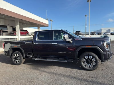 2026 GMC Sierra 2500HD 4WD Crew Cab 159" Denali