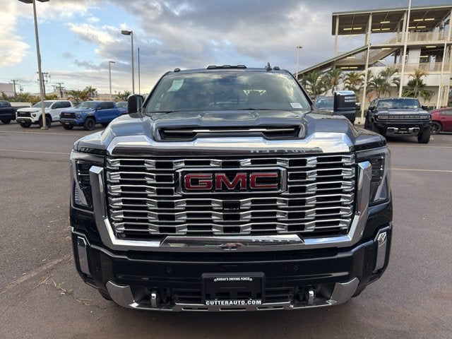 2026 GMC Sierra 2500HD 4WD Crew Cab 159" Denali