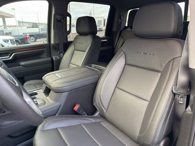 2026 GMC Sierra 2500HD 4WD Crew Cab 159" Denali