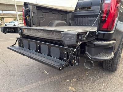 2026 GMC Sierra 2500HD 4WD Crew Cab 159" Denali