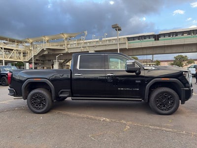 2026 GMC Sierra 2500HD 4WD Crew Cab 159" Denali
