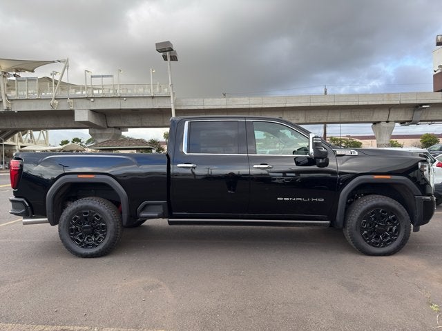 2026 GMC Sierra 2500HD 4WD Crew Cab 159" Denali