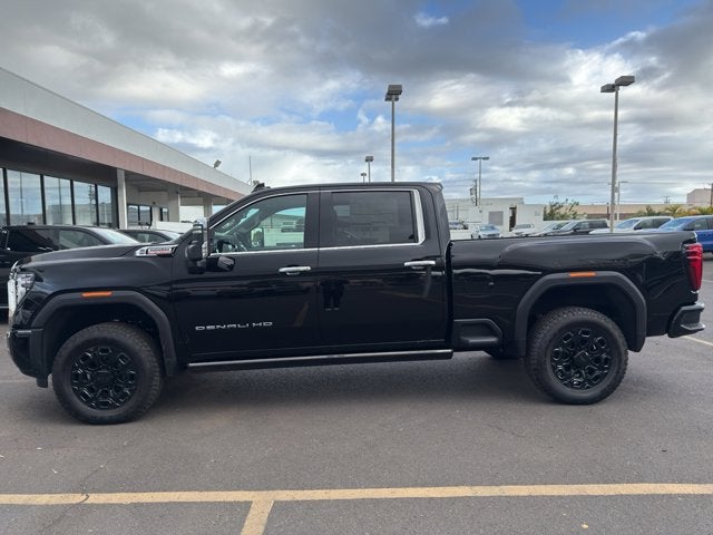 2026 GMC Sierra 2500HD 4WD Crew Cab 159" Denali