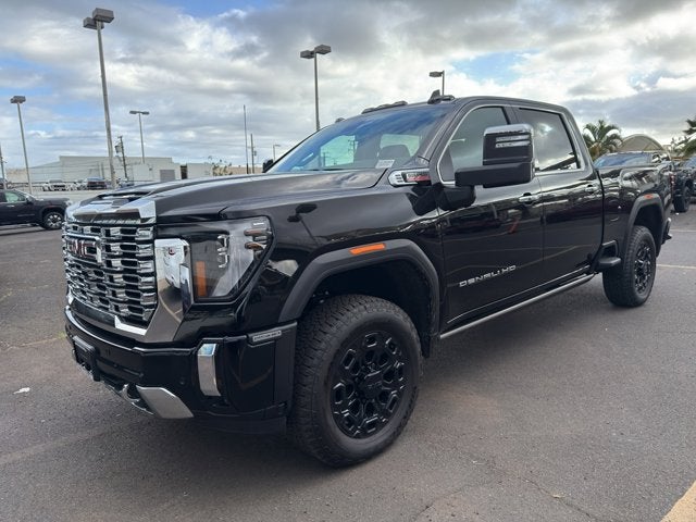 2026 GMC Sierra 2500HD 4WD Crew Cab 159" Denali